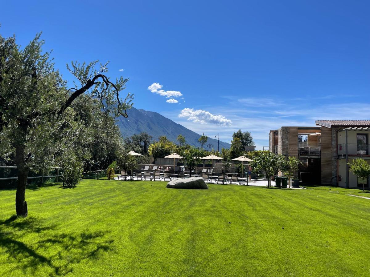 Sibenbras Natural Aparthotel Limone sul Garda Exteriér fotografie
